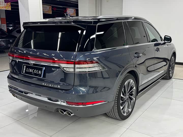 Lincoln Aviator — фото 4