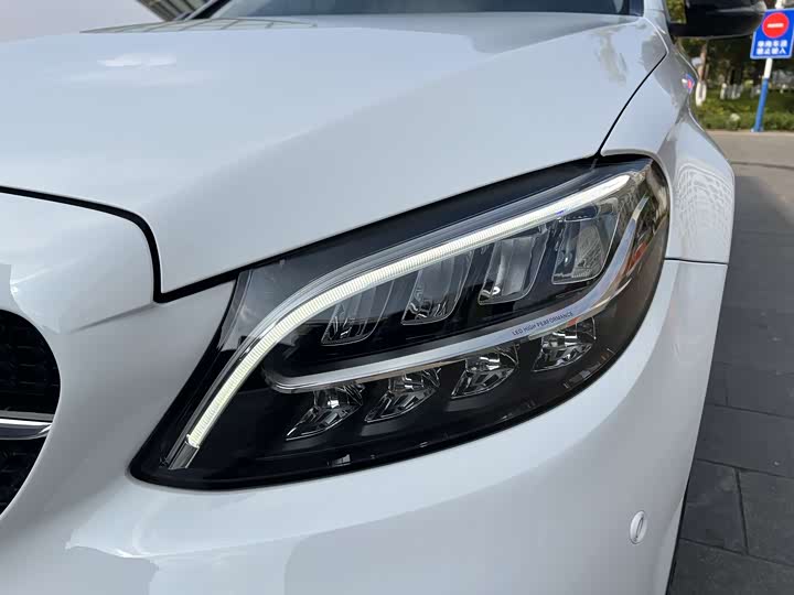Mercedes-Benz C-Class 2021 C 260 L — фото 31