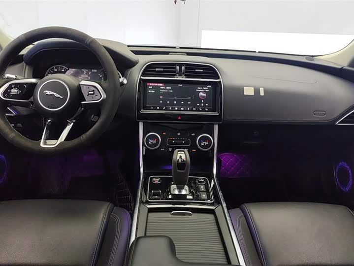 Jaguar XEL 2020 2.0 T 200 PS S — фото 12