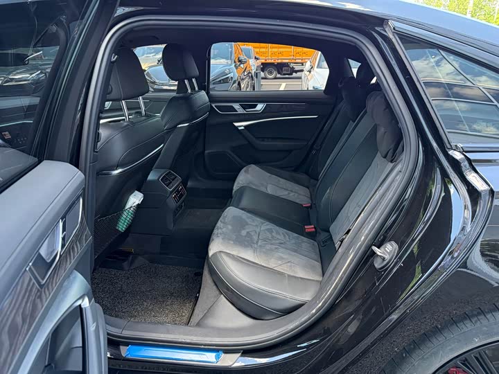 Audi A6L 2023 45 TFSI quattro — фото 4