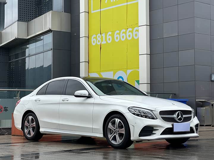 Mercedes-Benz C-Class 2020 C 260 L — фото 3