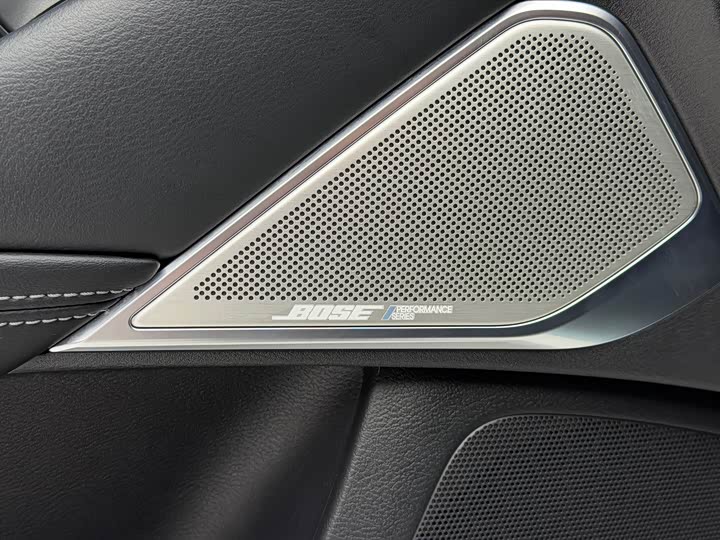 Infiniti Q50L 2021 2.0 T — фото 10
