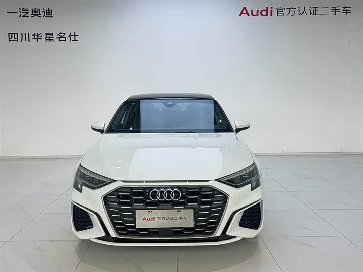 Audi A3 2024 A 3 L Limousine 35 TFSI Sport — фото 2