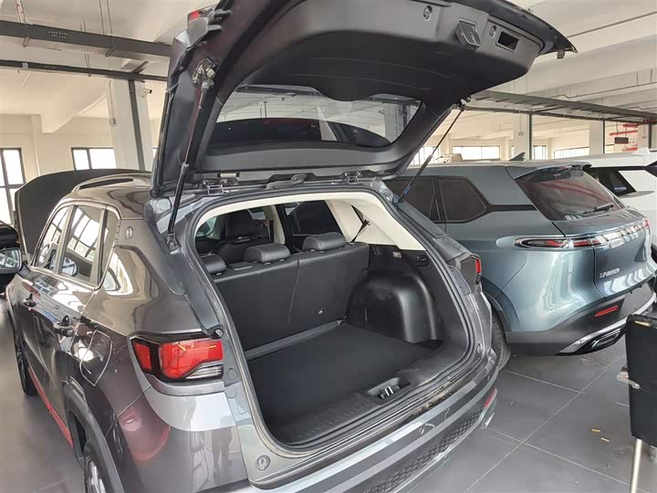 Changan CS35 PLUS 2022 NE 1.4 T DCTLuxury — фото 19