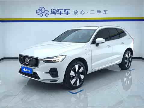 Volvo XC60 Hybrid 2025 Hybrid 4 WD — фото 17