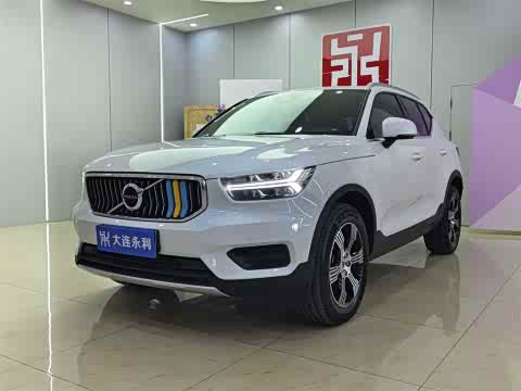 Volvo XC40 2021 T 3 — фото 19