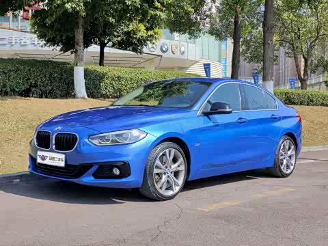 BMW 1-Series 2017 125i Sport — фото 11