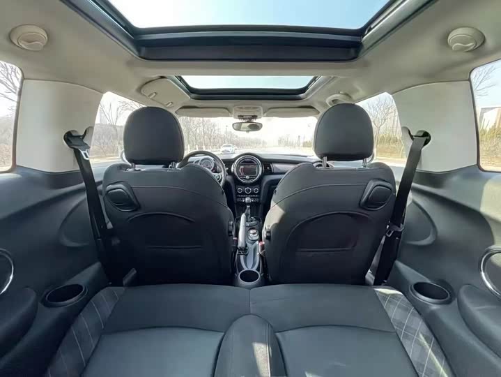 MINI Hatch — фото 17