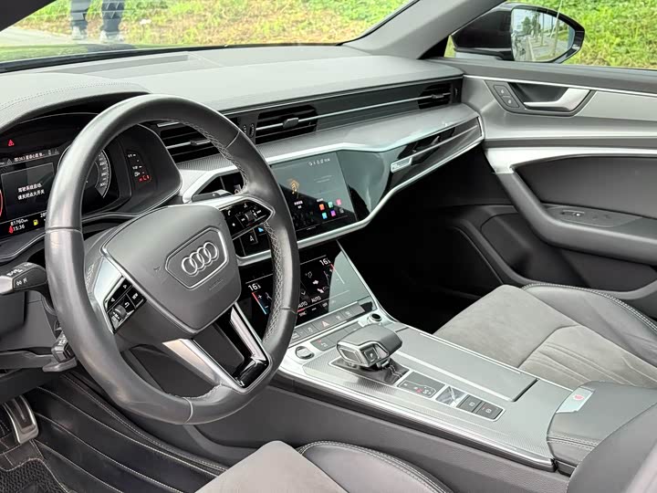 Audi A6L 40 TFSI люкс-динамик — фото 5