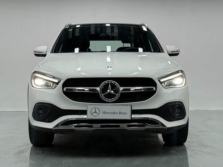 Mercedes-Benz GLA 2020 GLA 200 — фото 2