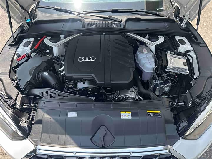Audi A5 2024 Sportback 40 TFSI — фото 19