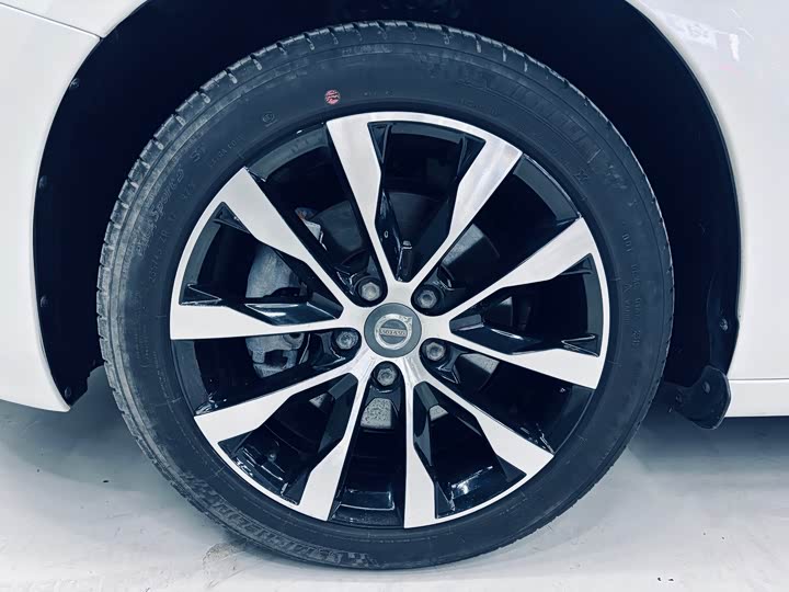 Volvo S60 2019 S 60 L T 5 — фото 20