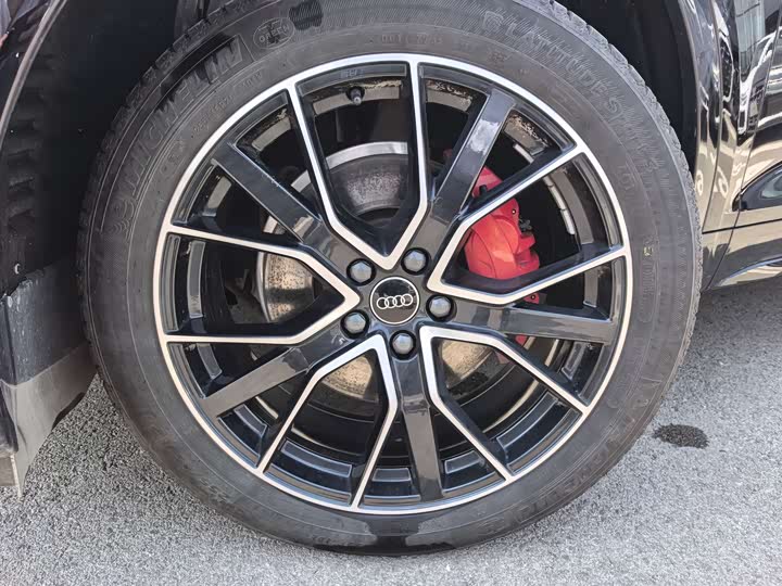 Audi Q5L 2024 40 TFSI — фото 3