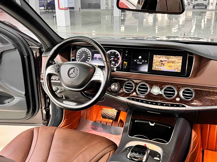 Mercedes-Benz S-Class 2016 S 320 L — фото 4
