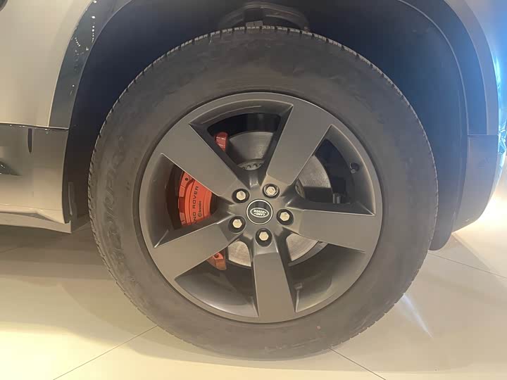 Land Rover Defender — фото 13