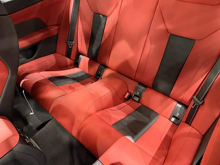 BMW M4 2023 M 4 M x Drive — фото 7