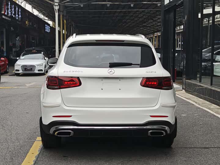 Mercedes-Benz GLC 2022 GLC 260 L 4 MATIC — фото 4