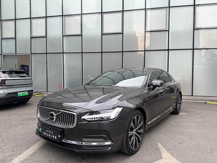 Volvo S90 2024 B 5