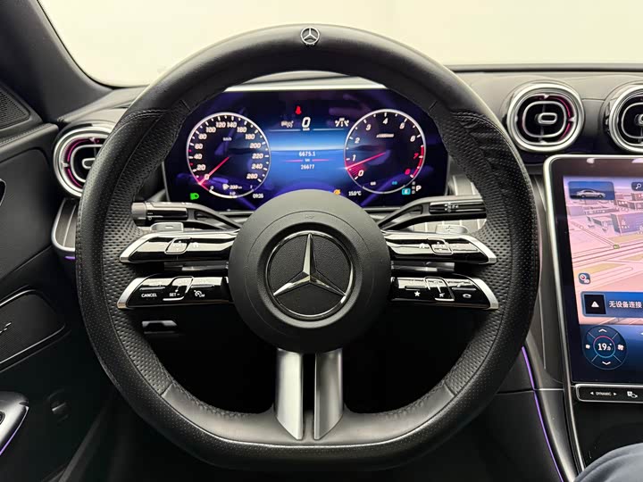 Mercedes-Benz C-Class 2023 C 260 L — фото 8