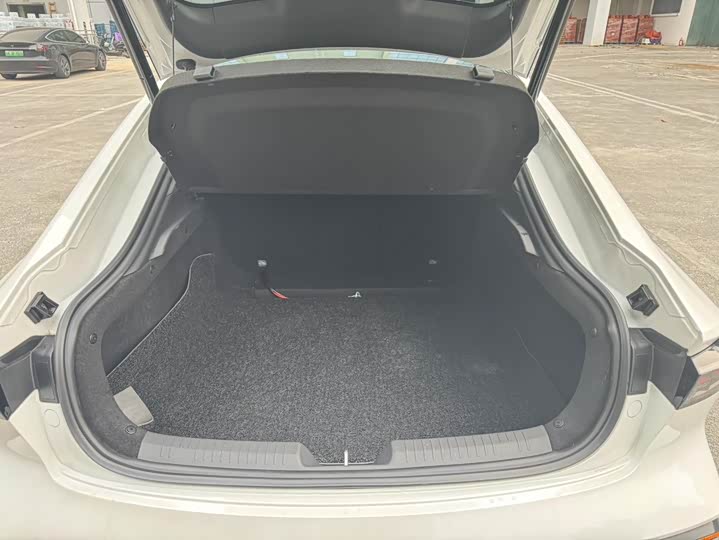 Changan UNI-V 2022 1.5 T — фото 34
