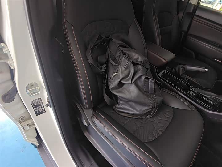 Trumpchi GS3 2017 200 T AT — фото 17