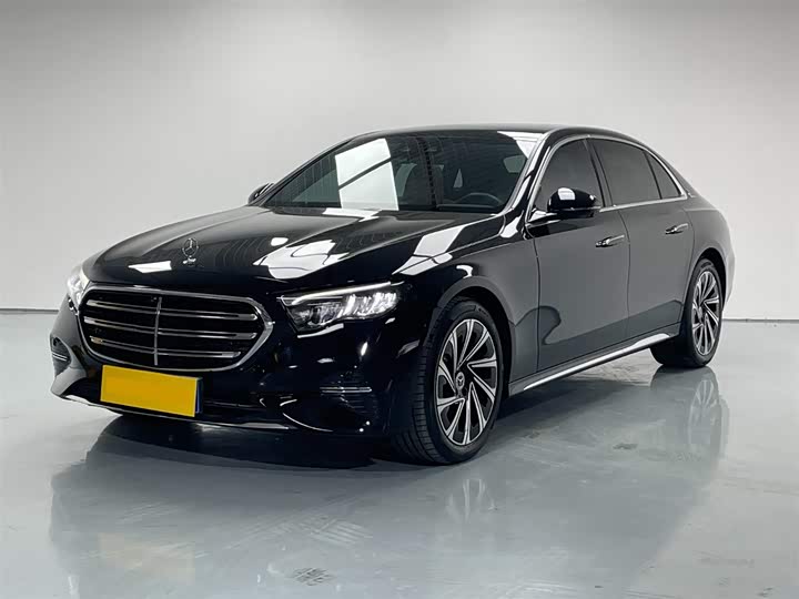 Mercedes-Benz E-Class 2024 E 300 L Luxury — фото 1