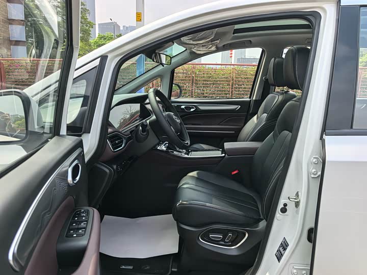 Trumpchi M6 2023 PRO 270 T DCT — фото 4