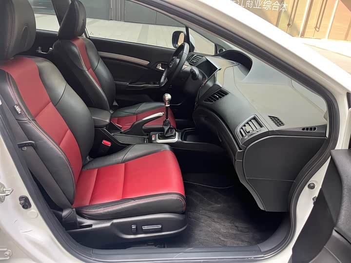 Honda Civic — фото 22