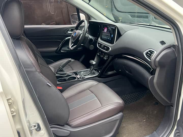 Trumpchi GS4 2018 200 T G-DCT 2 WD — фото 15
