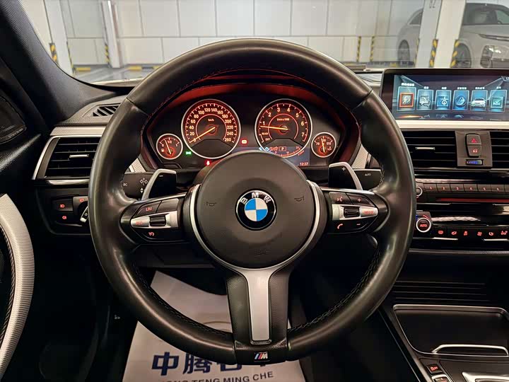 BMW 3-Series 2017 330i MSport — фото 14