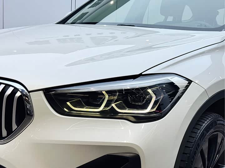 BMW X1 2020 s Drive 20 Li — фото 25