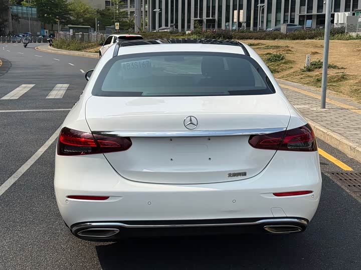 Mercedes-Benz E-Class 2021 E 300 L Luxury — фото 5