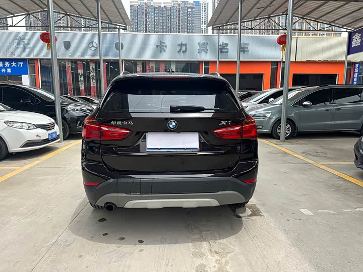 BMW X1 2016 s Drive 18 Li Luxury — фото 5