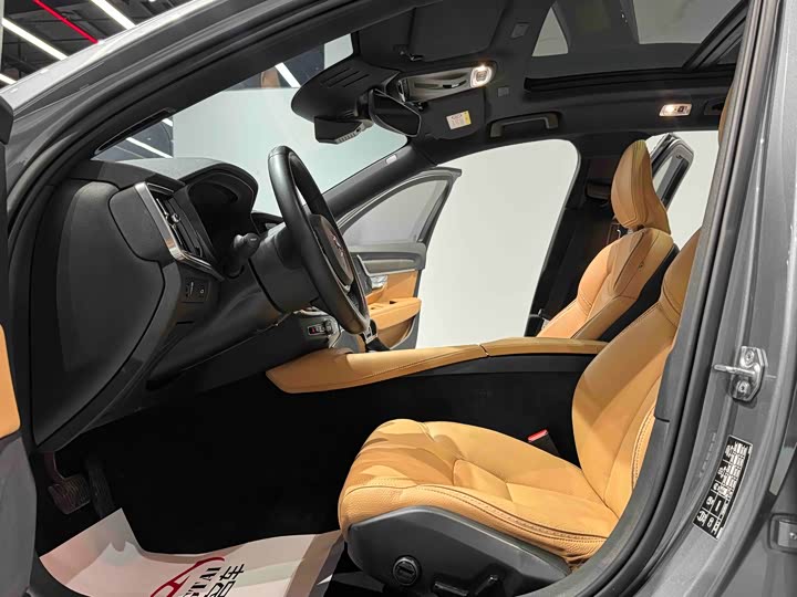 Volvo V90 2020 Cross Country T 5 AWD — фото 5