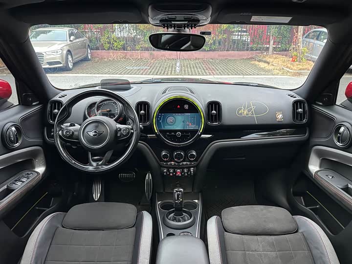 MINI Hatch — фото 11