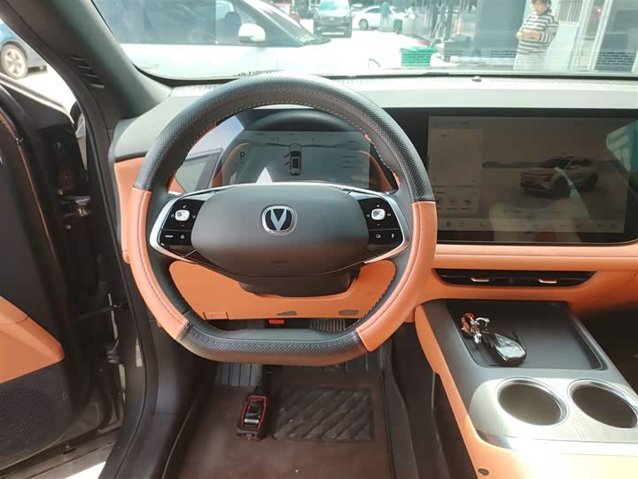 Changan CS75 PLUS 2025 1.5 T — фото 11