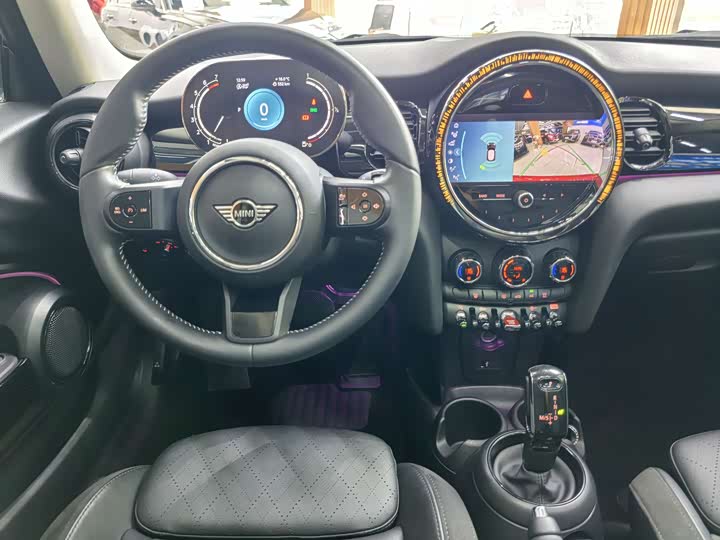 MINI Hatch — фото 11