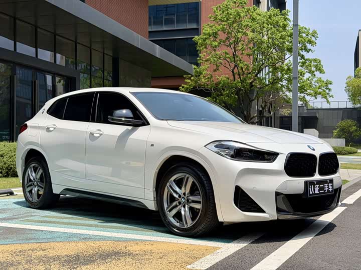 BMW X2 2023 s Drive 25i M — фото 3