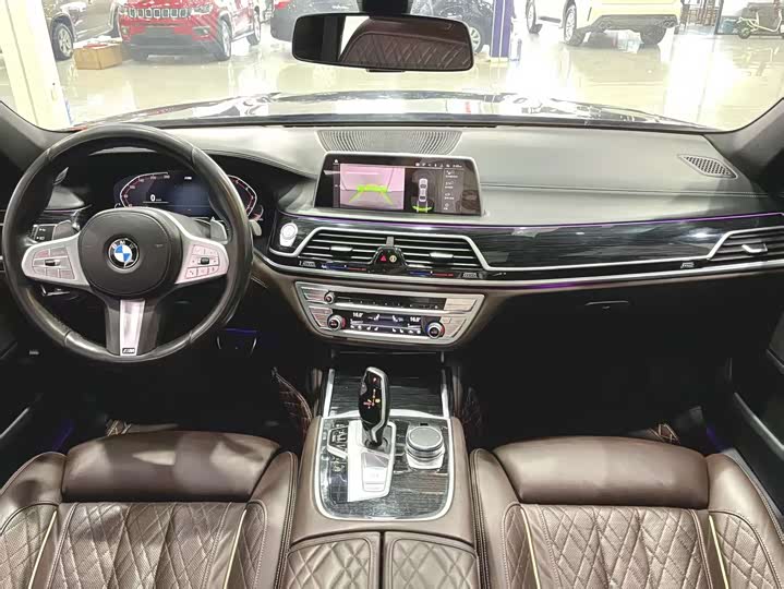 BMW 7-Series 2019 740 Li Leading M — фото 6