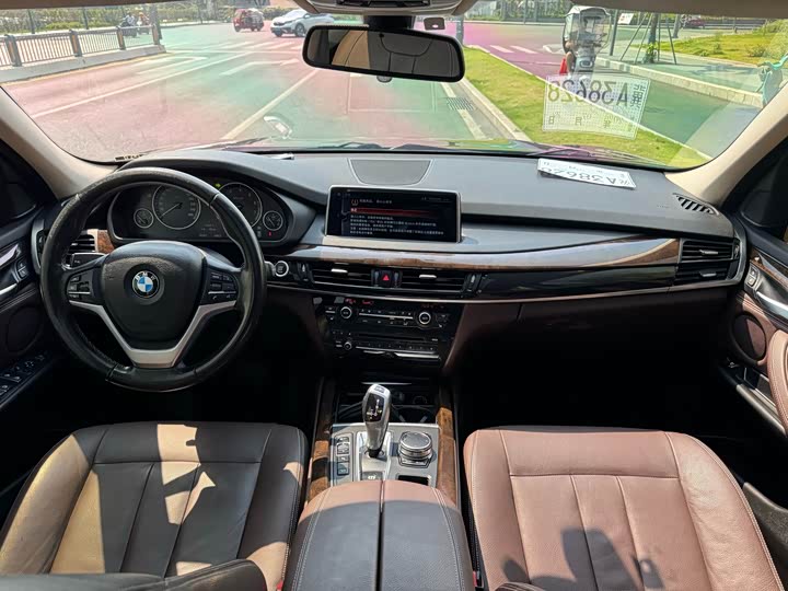 BMW X5 xDrive28i — фото 7