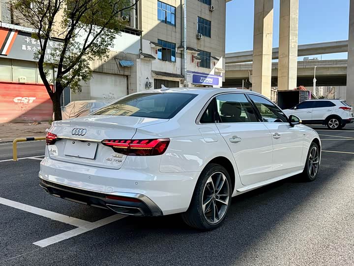 Audi A4L 2020 40 TFSI — фото 8