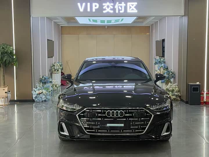 Audi A7L 45 TFSI люкс — фото 2
