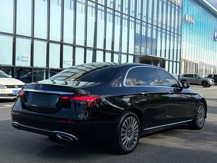 Mercedes-Benz E-Class E 300 L стиль — фото 18
