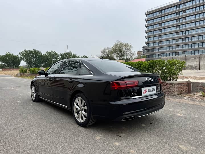 Audi A6L 45 TFSI quattro спорт — фото 6