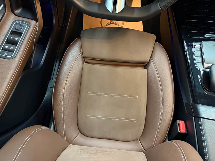 Mercedes-Benz A-Class 2024 A 200 L — фото 10