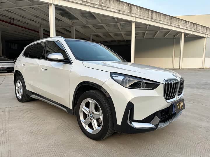 BMW X1 2024 s Drive 20 Li X — фото 3