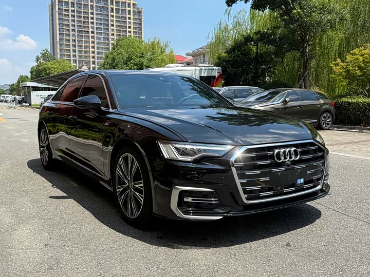 Audi A6L 2023 45 TFSI — фото 3