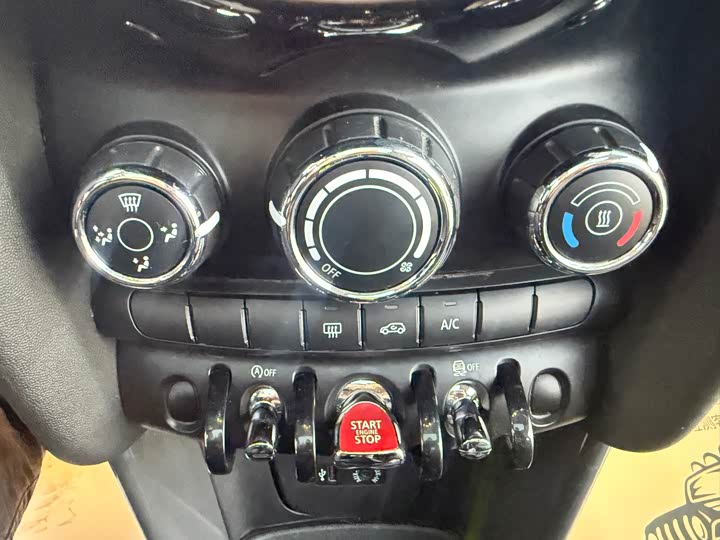 MINI Hatch — фото 13