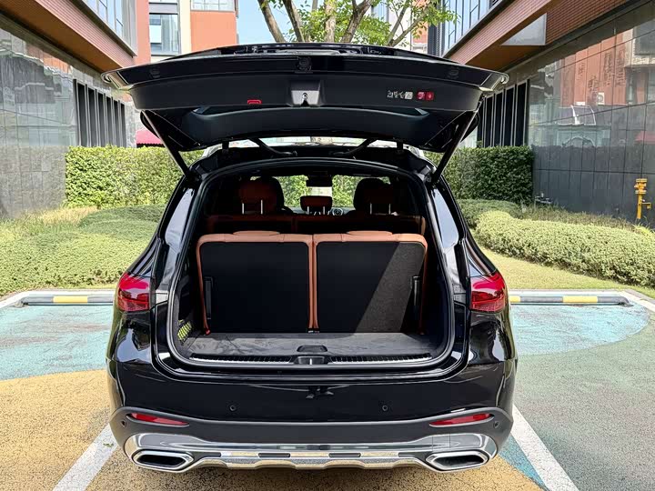 Mercedes-Benz GLC 2023 GLC 260 L 4 MATIC Luxury 7 — фото 18
