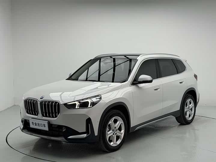 BMW X1 2023 s Drive 20 Li X — фото 1
